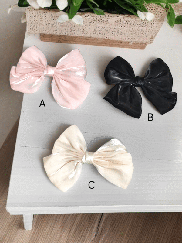 Pretty Bow Clips