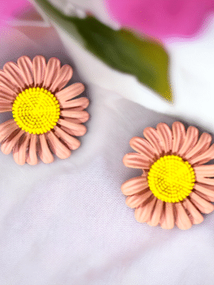 Daisy Floral Earrings - lightweight fashion earrings
