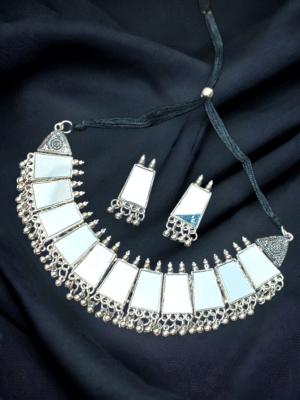 Mirror oxidized necklace for women