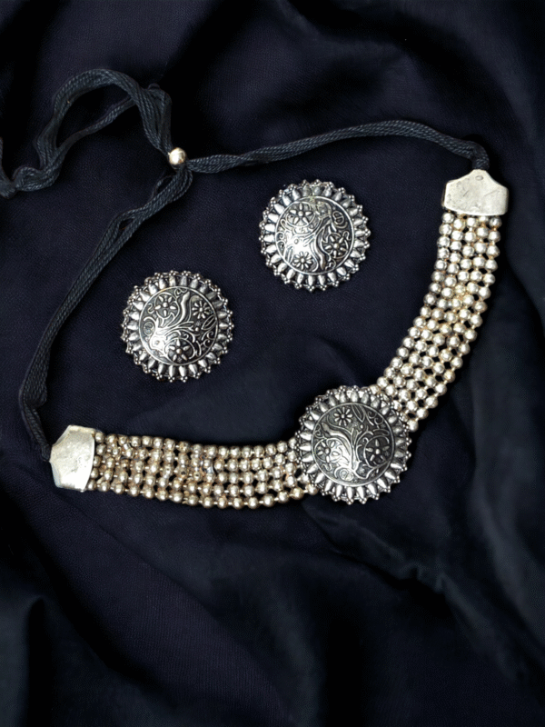 Oxidized necklace set with earrings