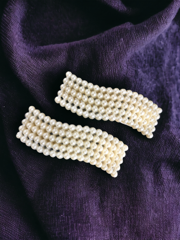 Pearl hair pins for festive and formal use