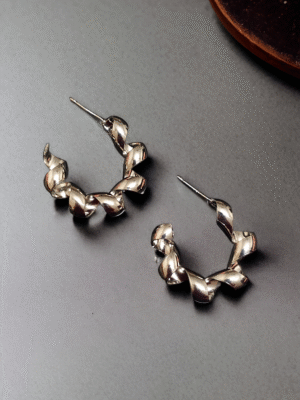 spiral hoop earrings with twisted design