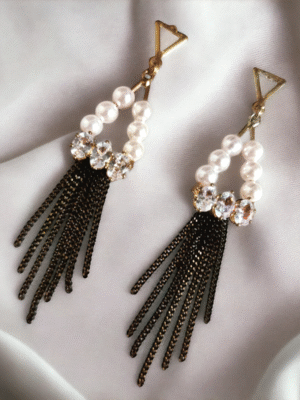 Pearl and Stone Chain Danglers