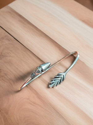 Traditional oxidized bracelet adjustable fit