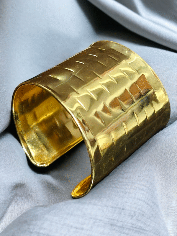 Rustic open brass cuff