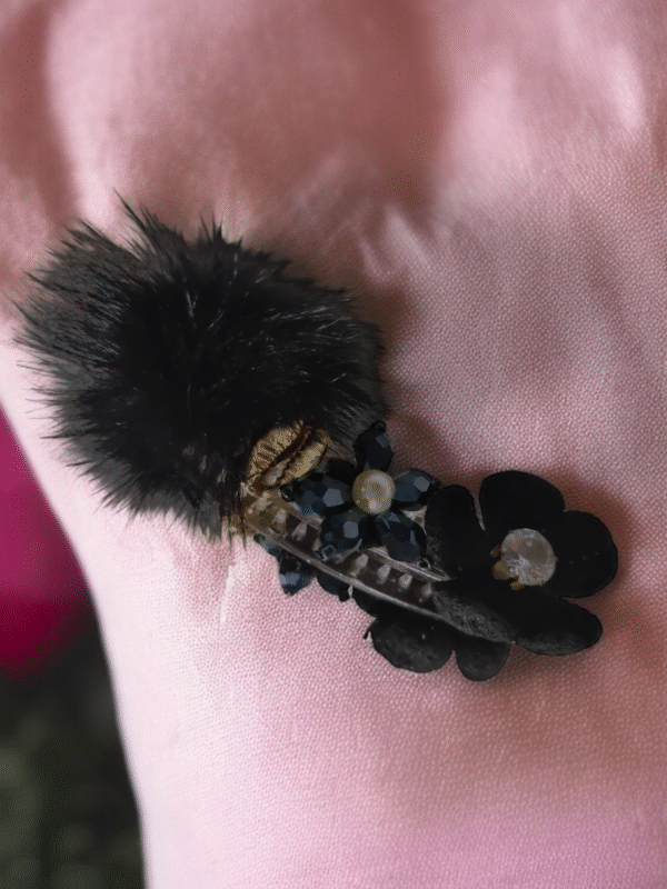 Floral fur banana hair clip - soft and trendy