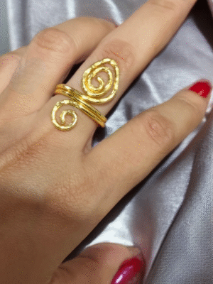 Handcrafted brass ring adjustable