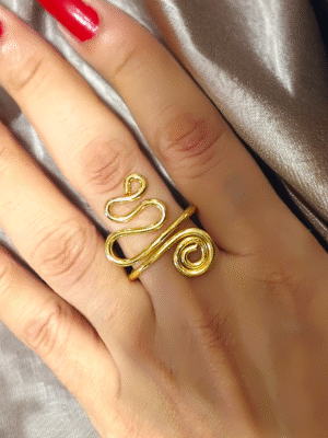 Handcrafted brass ring adjustable
